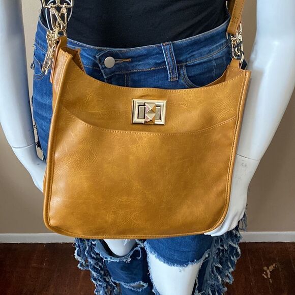 NWT Steve Madden (bingrid) Saddle Crossbody - Chestnut - Picture 13 of 15